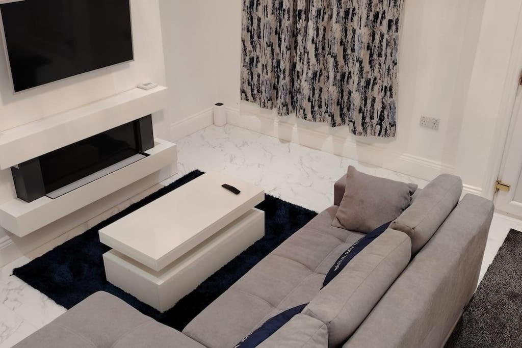 Nice And Comfy House Apartment Leeds  Luaran gambar